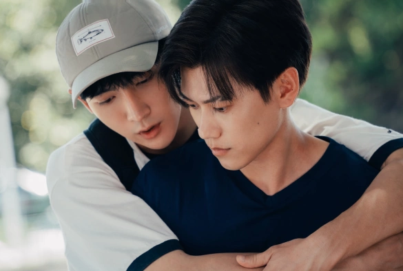 Кадр из дорамы О неизвестных нас