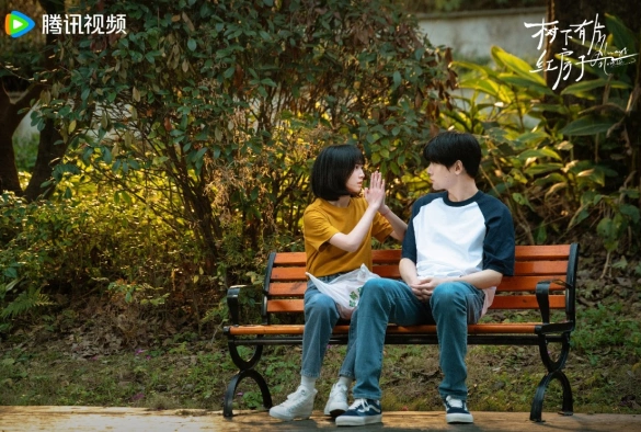 Кадр из дорамы Всегда дома