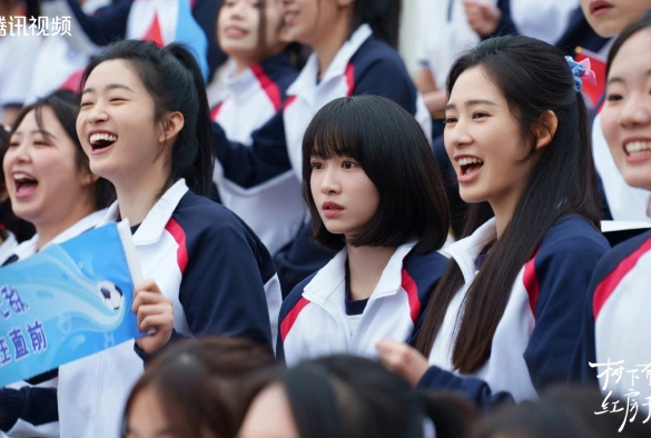 Кадр из дорамы Всегда дома