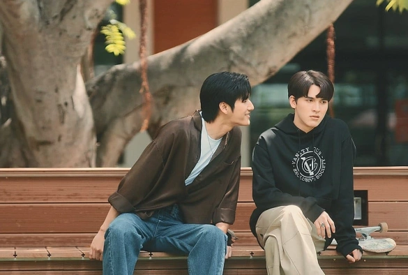 Кадр из дорамы Большой дракон