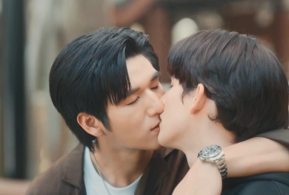 Кадр из дорамы Большой дракон