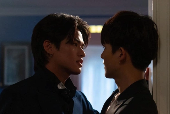 Кадр из дорамы Глубокая синяя ночь