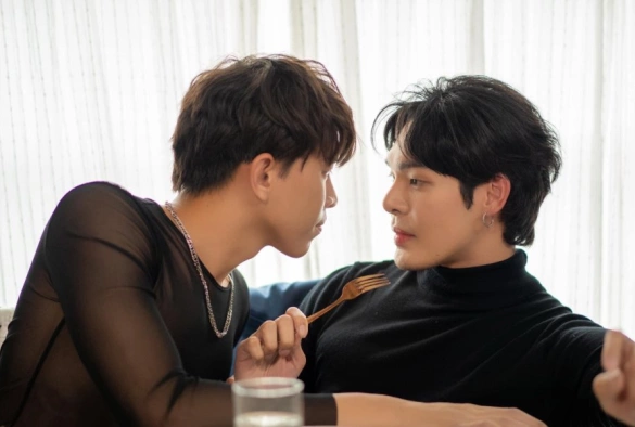 Кадр из дорамы Глубокая синяя ночь