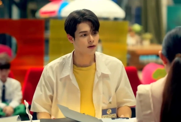 Кадр из дорамы Стажёр