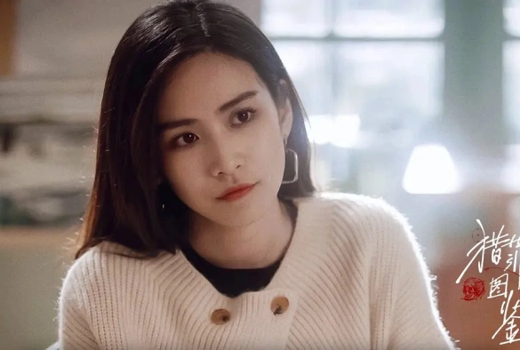 Кадр из дорамы Под кожей 1 сезон