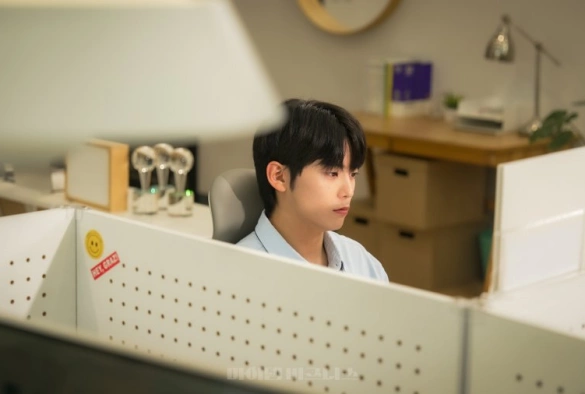 Кадр из дорамы Мой чёртов бизнес