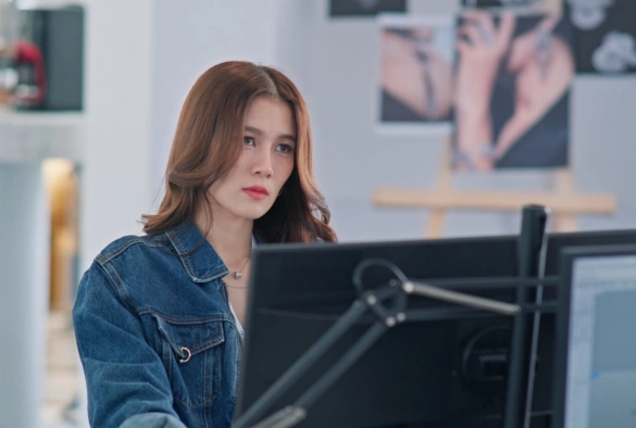 Кадр из дорамы Заходящее солнце