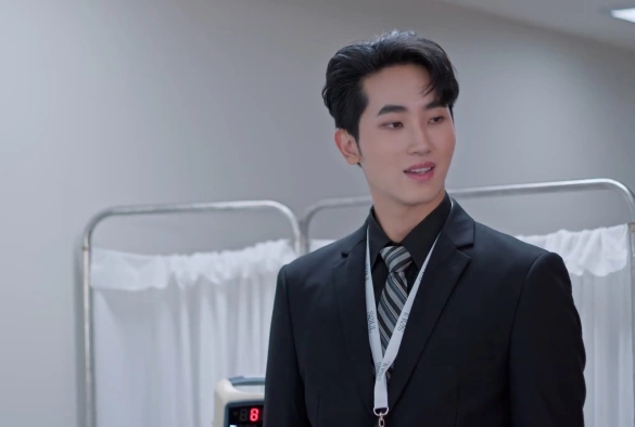 Кадр из дорамы Заходящее солнце