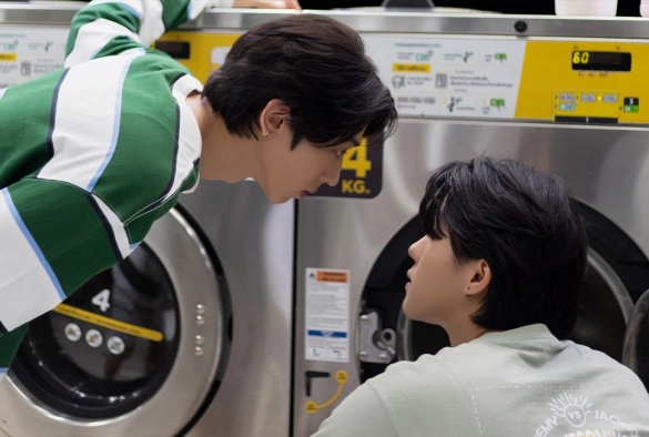 Кадр из дорамы Монстр по соседству