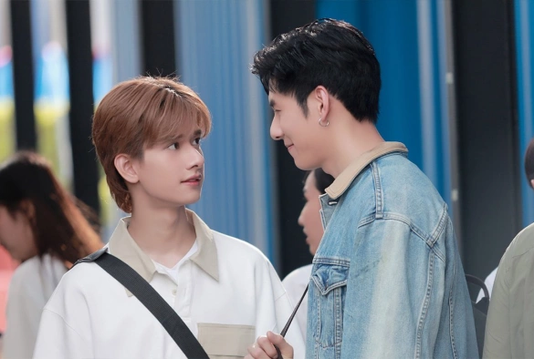 Кадр из дорамы Монстр по соседству