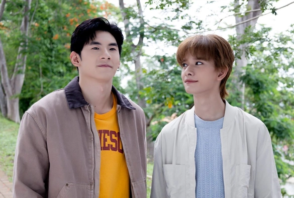 Кадр из дорамы Монстр по соседству