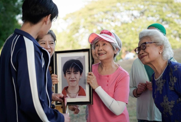 Кадр из дорамы Красный конверт