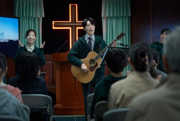 Кадр из дорамы Откровение