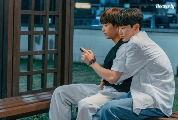 Кадр из дорамы Симуляция нашей любви