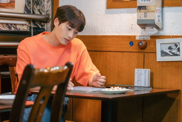 Кадр из дорамы Симуляция нашей любви