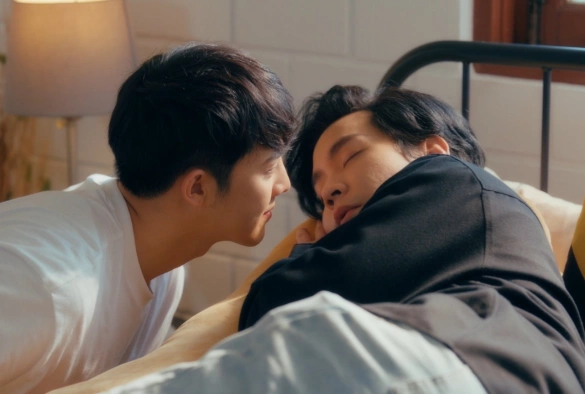 Кадр из дорамы Тайная любовь