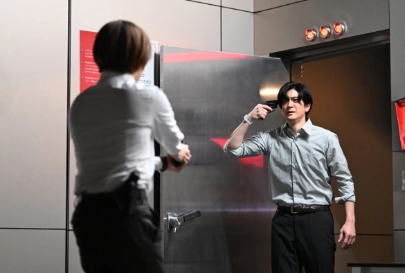 Кадр из дорамы Совершенно секретно