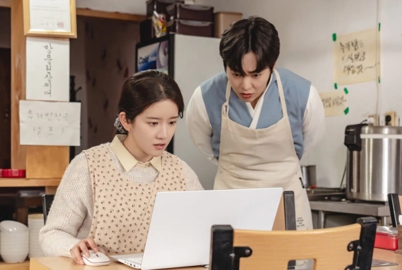 Кадр из дорамы Ресторан Хо