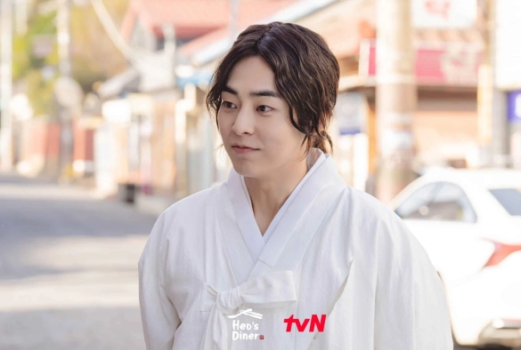 Кадр из дорамы Ресторан Хо