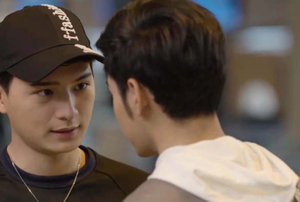 Кадр из дорамы Наше небо