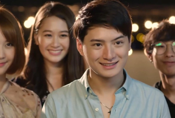 Кадр из дорамы Наше небо