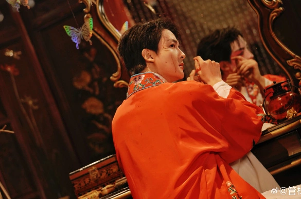 Кадр из дорамы Птица в ладони