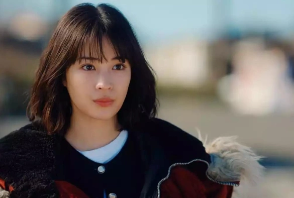 Кадр из дорамы Кто видел танец павлина в джунглях?