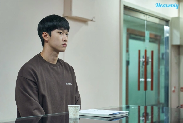 Кадр из дорамы Хи Су во втором классе