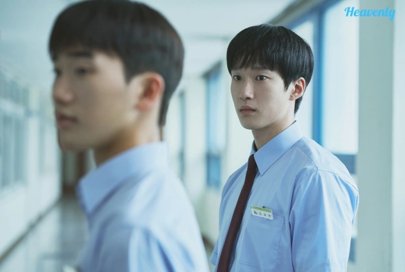 Кадр из дорамы Хи Су во втором классе