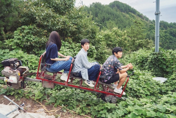 Кадр из дорамы Причудливый гостевой дом Киан