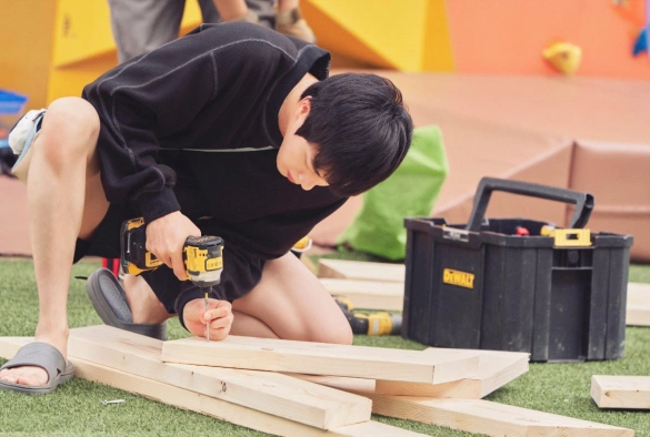 Кадр из дорамы Причудливый гостевой дом Киан