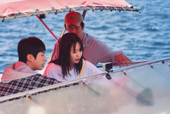 Кадр из дорамы Причудливый гостевой дом Киан