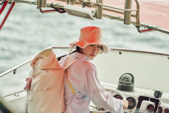 Кадр из дорамы Причудливый гостевой дом Киан