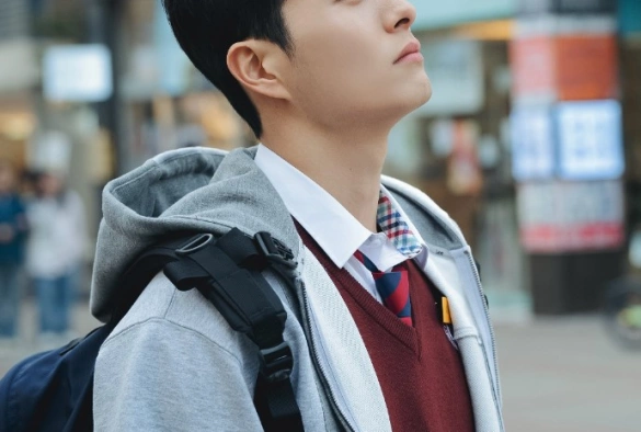 Кадр из дорамы За неделю до моей смерти