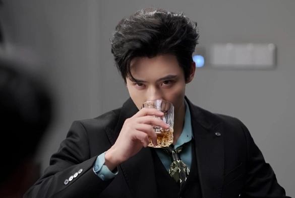 Кадр из дорамы Каменное сердце (китайская версия)