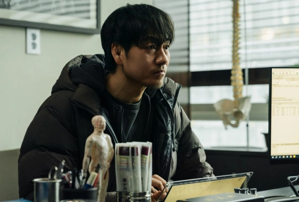 Кадр из дорамы Карма