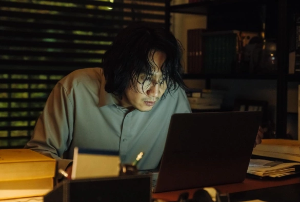 Кадр из дорамы Карма