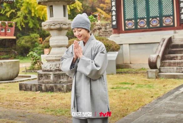 Кадр из дорамы Страховка на случай развода