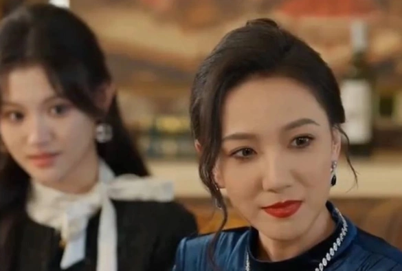 Кадр из дорамы Замуж за гангстера