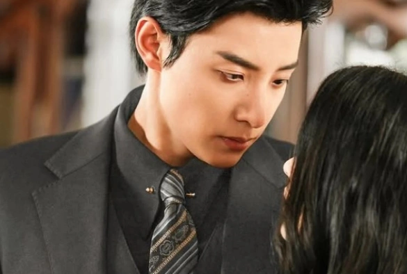 Кадр из дорамы Замуж за гангстера