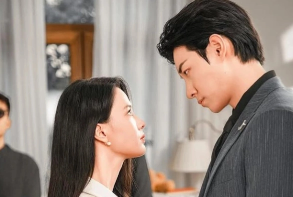 Кадр из дорамы Замуж за гангстера