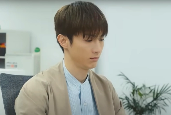 Кадр из дорамы Якудза и офисный планктон