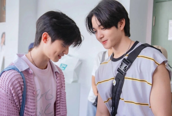 Кадр из дорамы Влюблённые мальчики