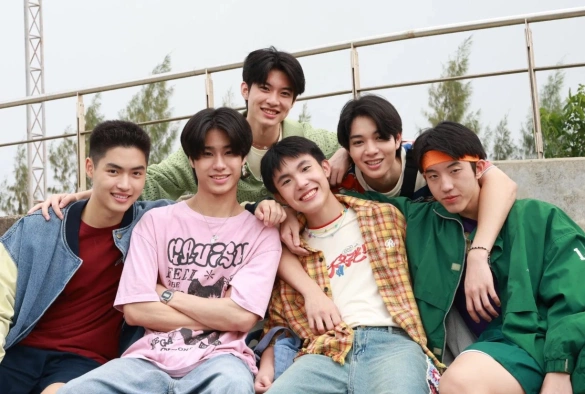 Кадр из дорамы Влюблённые мальчики