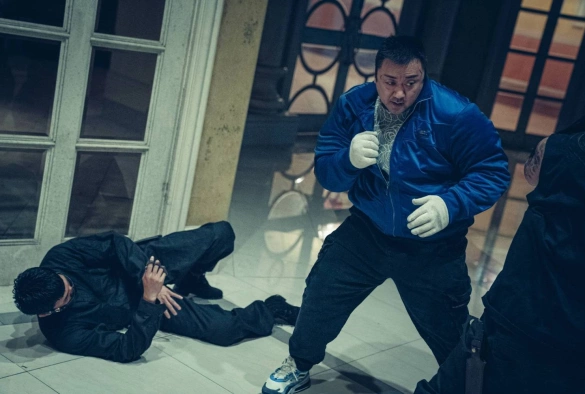 Кадр из дорамы Святая ночь: Охотники на демонов