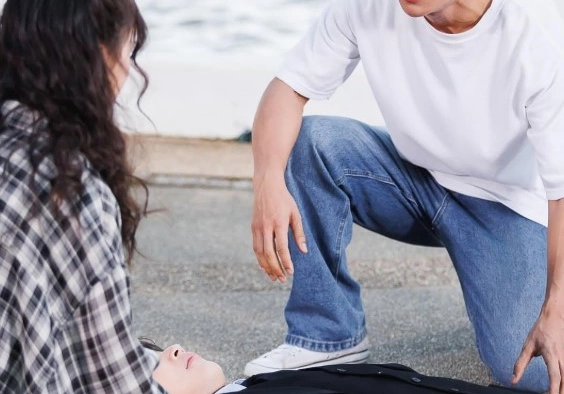 Кадр из дорамы Последняя трапеза во вселенной