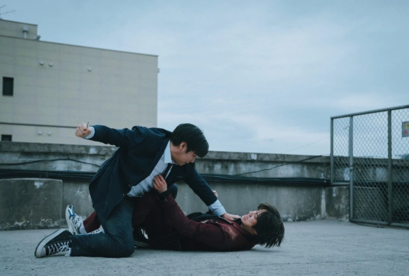 Кадр из дорамы Слабый герой 2 сезон