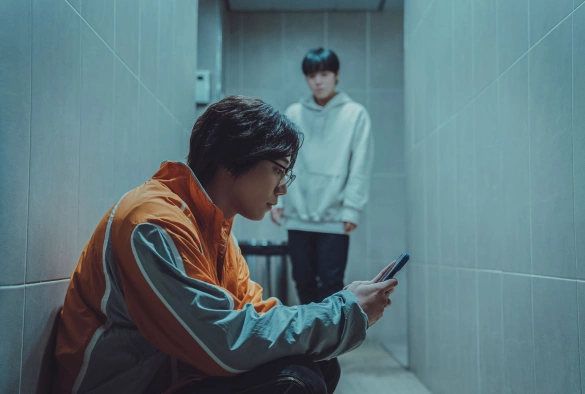 Кадр из дорамы Слабый герой 2 сезон