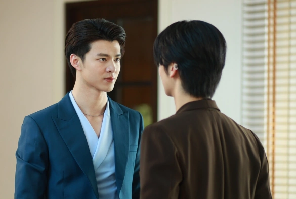 Кадр из дорамы Пока солнце не встретится со звездой