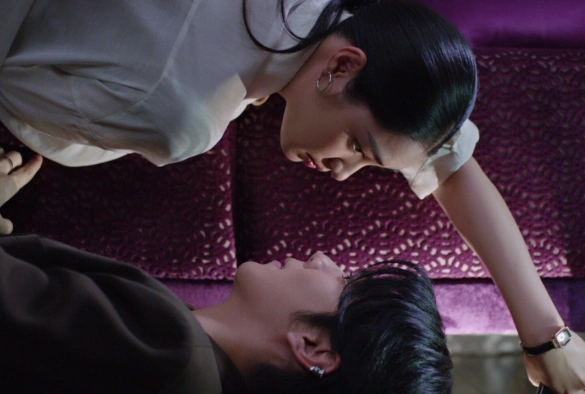 Кадр из дорамы Пока солнце не встретится со звездой